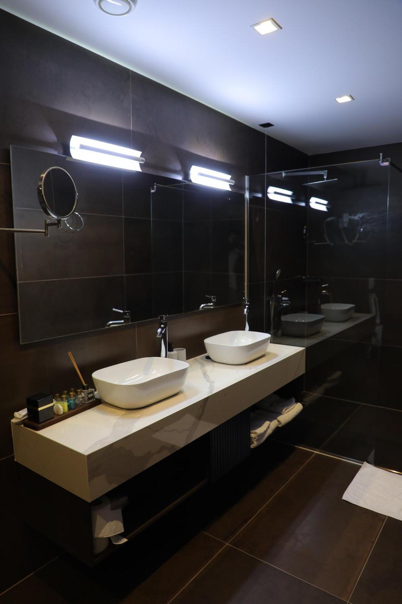 Astoria Luxury & Spa Gnjilane Exterior foto